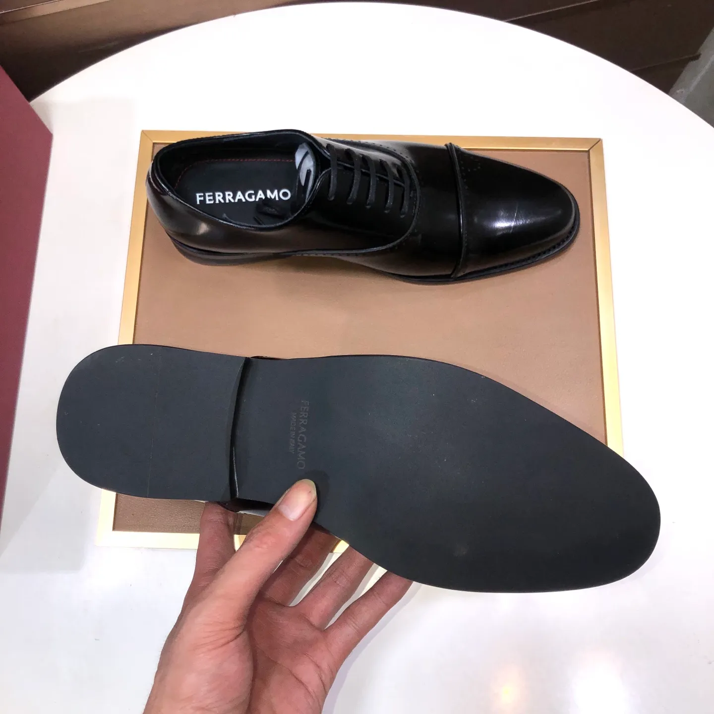 Men's shoes 💰540💰 [Ferragamo/Ferragamo] The latest model from the counter. Original imported high-quality cowhide with open sides + imported 🐂 cowhide lining + original luxury metal buckle + original combination outsole. Comparison is stress-free 38–45 (45 is custom-made and cannot be returned or exchanged)